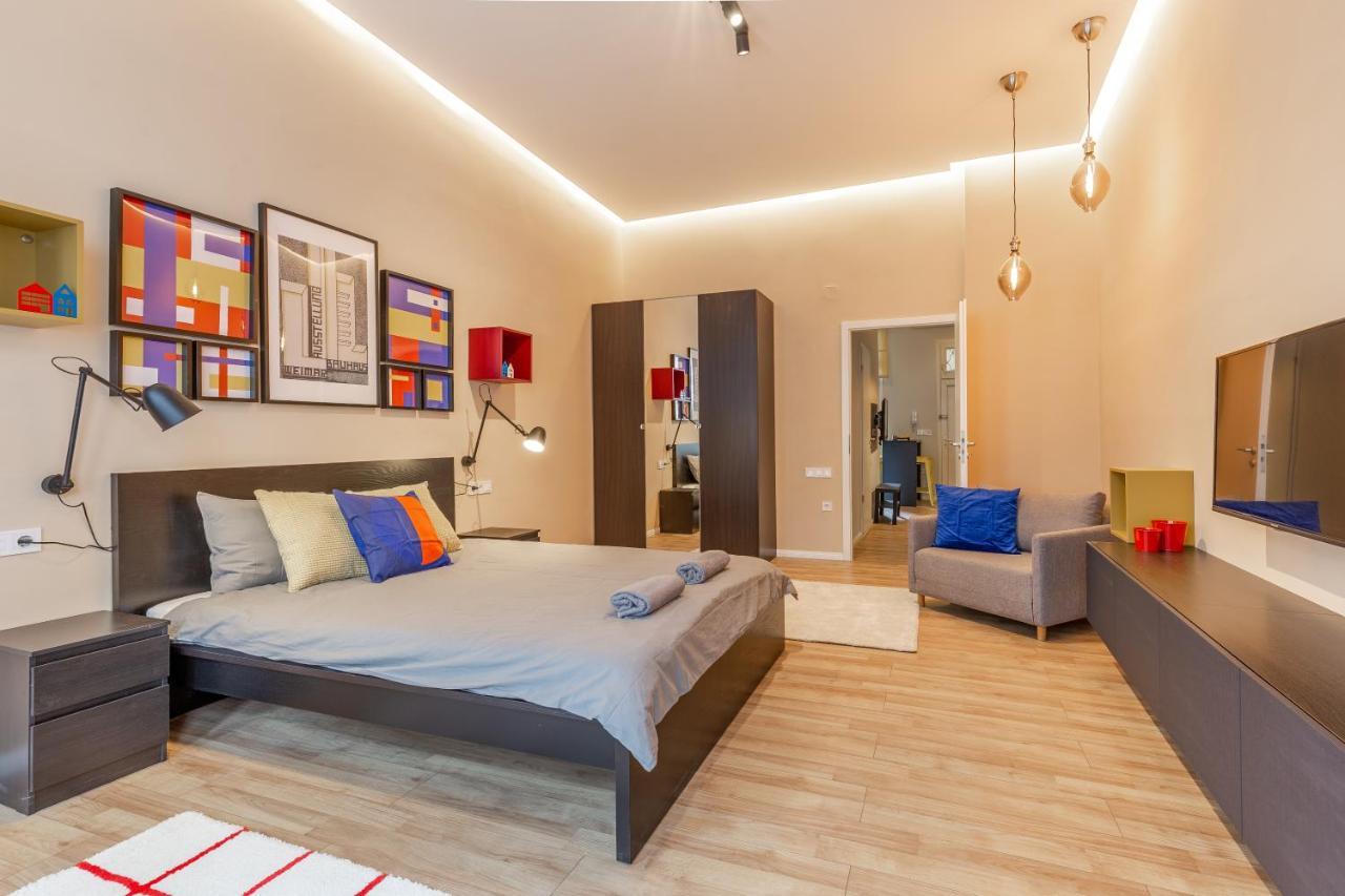 W24- Boutique Apartments, Location. By Bqa Апартаменти Будапешт